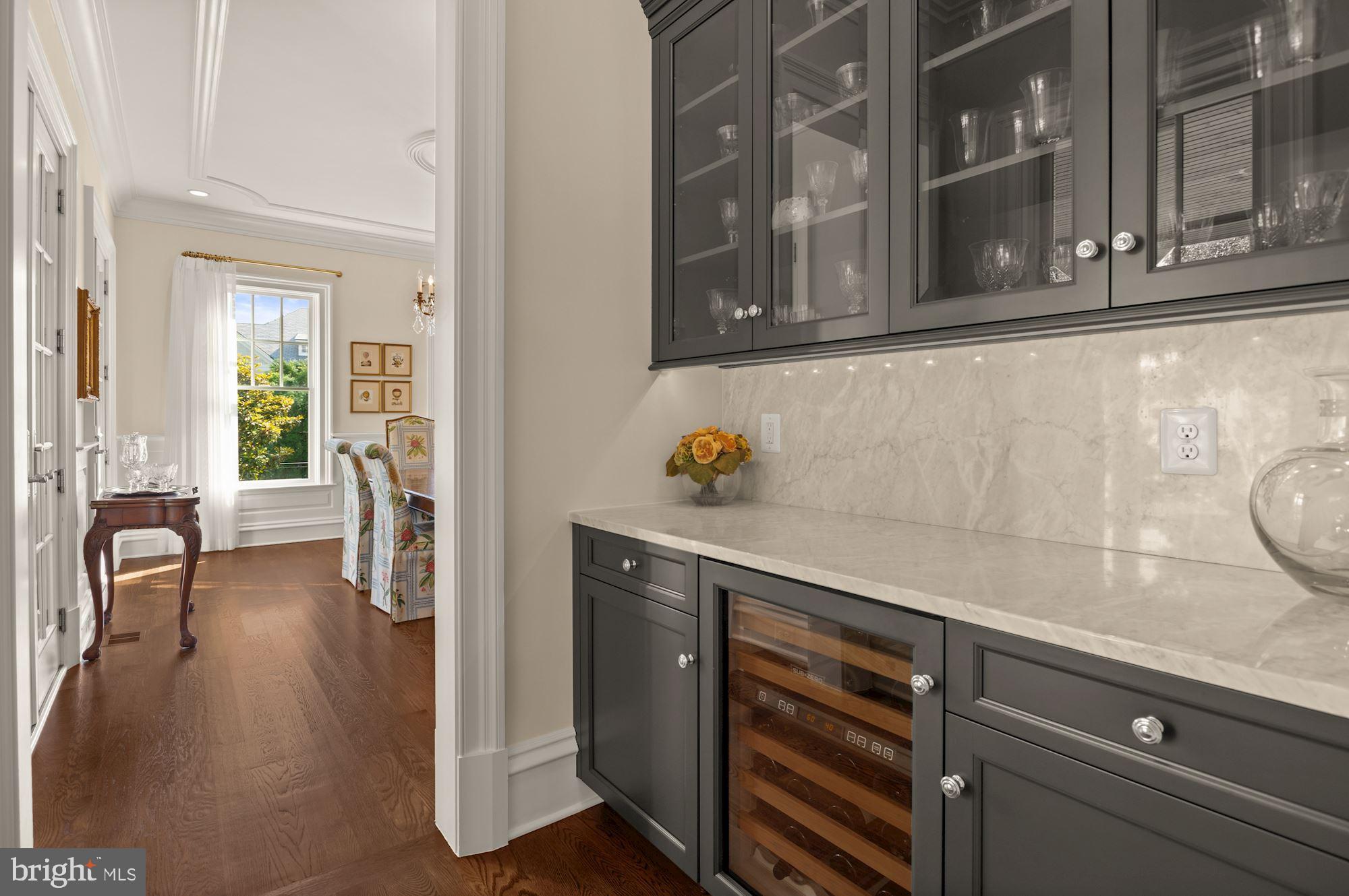 FOXHALL - Residential
