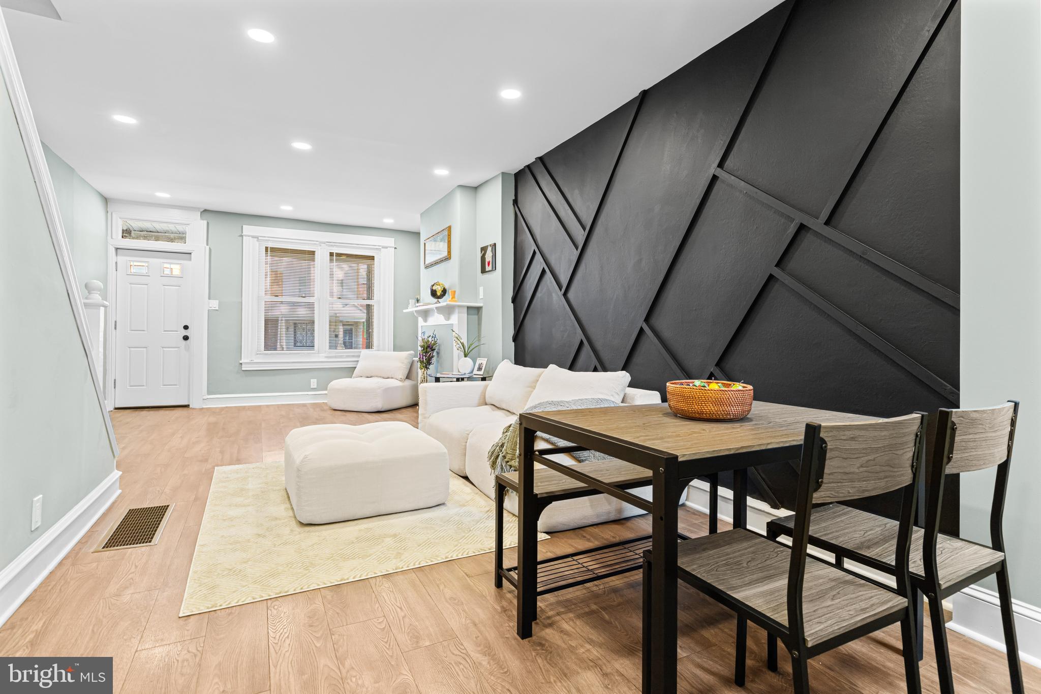RICHMOND - Residential