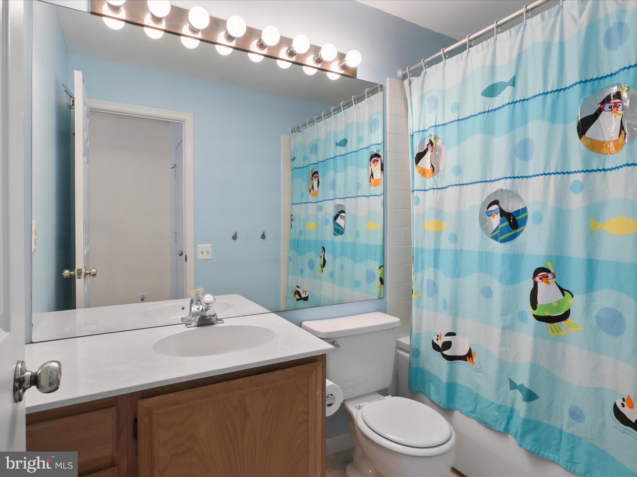 BULL RUN CONDO - Residential