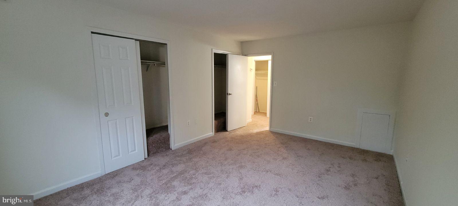 VALLEY PARK - Residential Lease