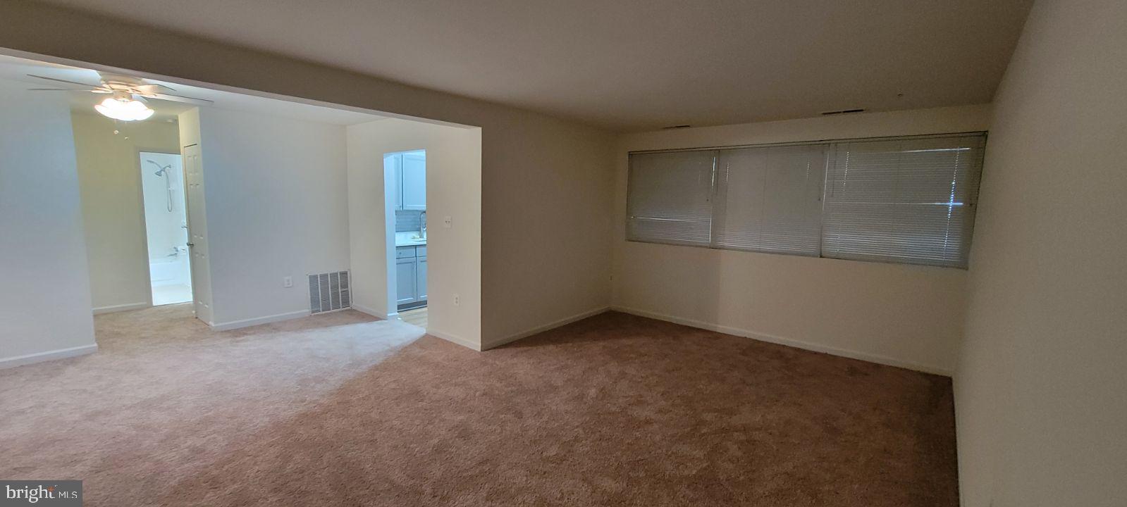 VALLEY PARK - Residential Lease