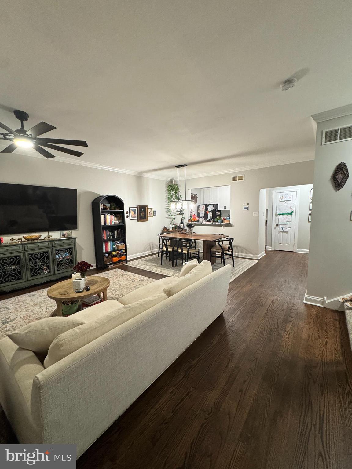 LANTERN HILL - Residential Lease