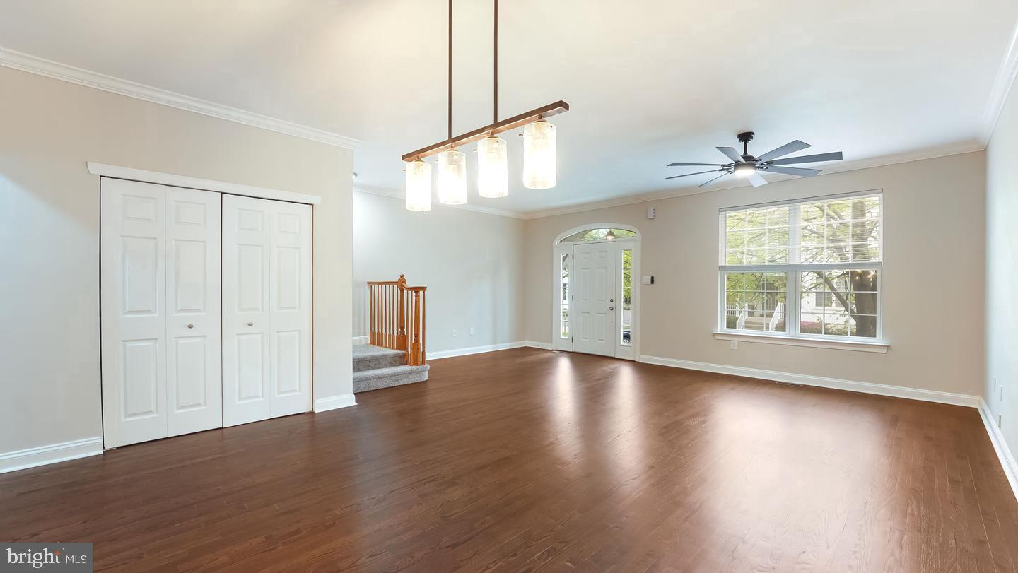 LANTERN HILL - Residential Lease