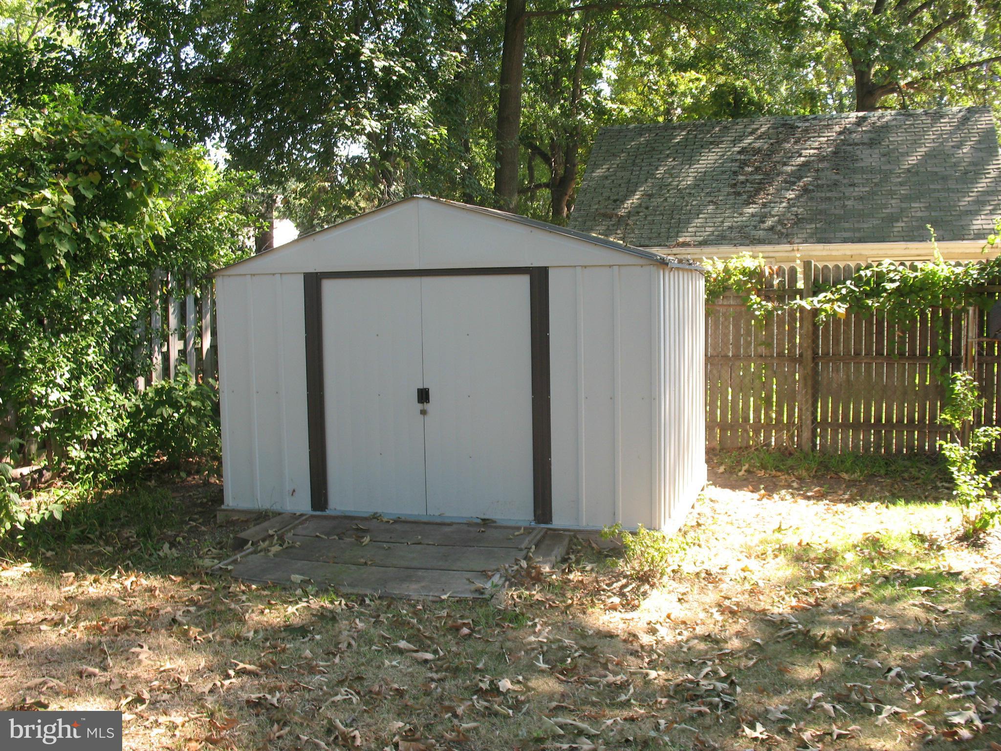 EAST GLEN BURNIE - Residential