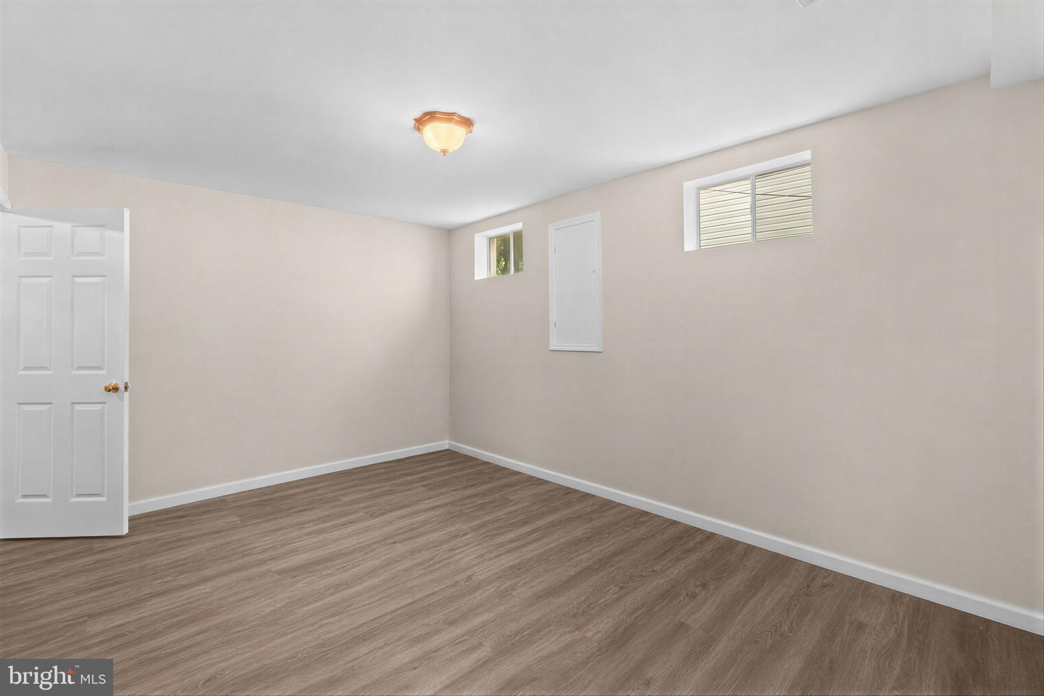 POTOMAC OAKS - Residential