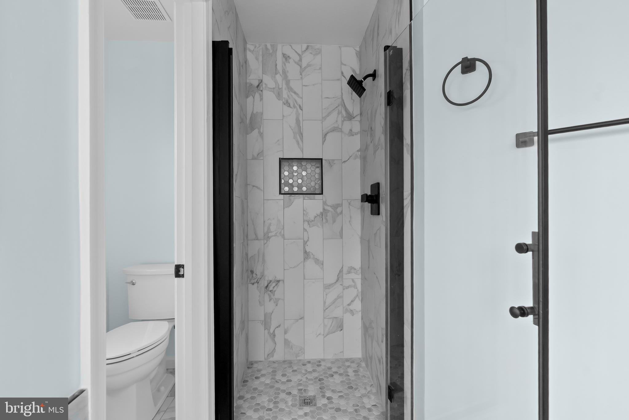 POTOMAC OAKS - Residential