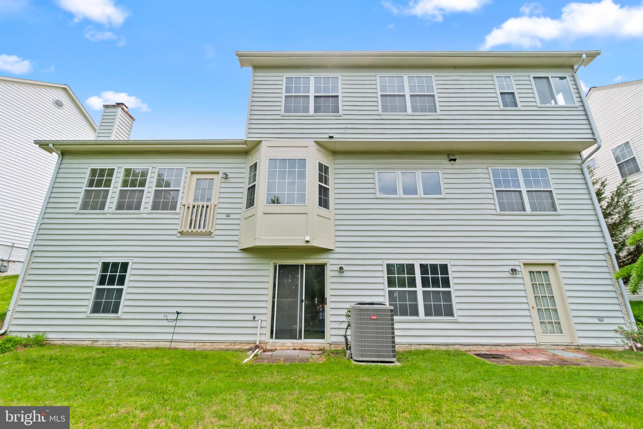 POTOMAC OAKS - Residential