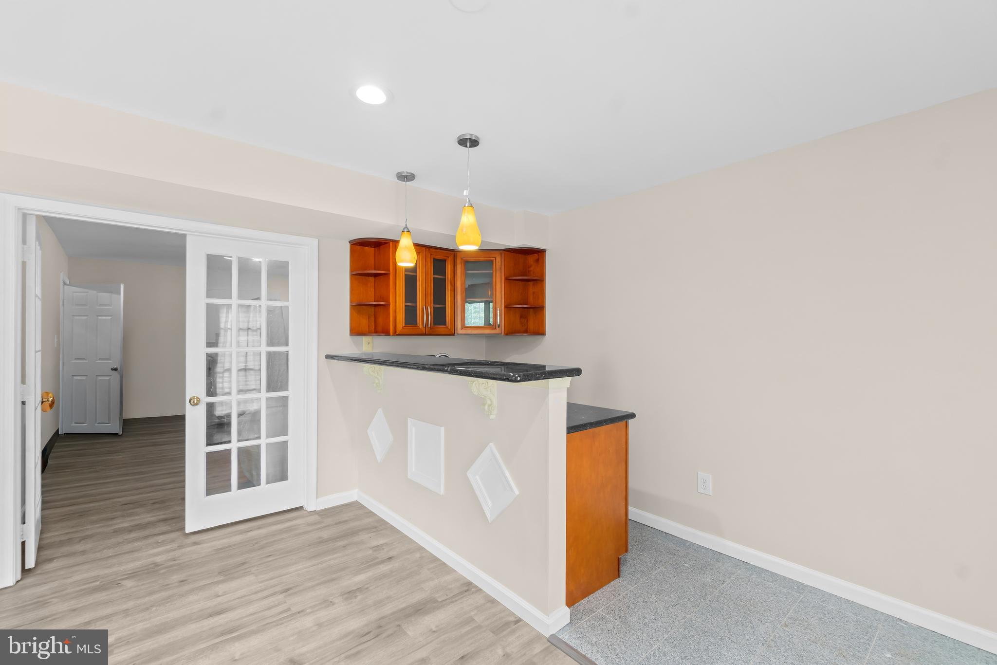 POTOMAC OAKS - Residential