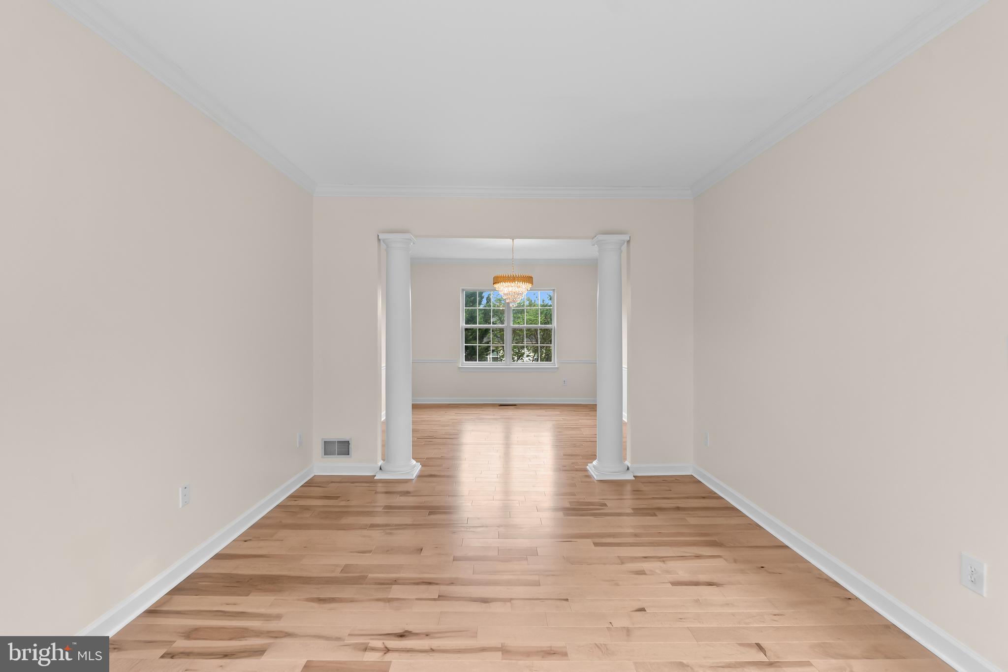 POTOMAC OAKS - Residential