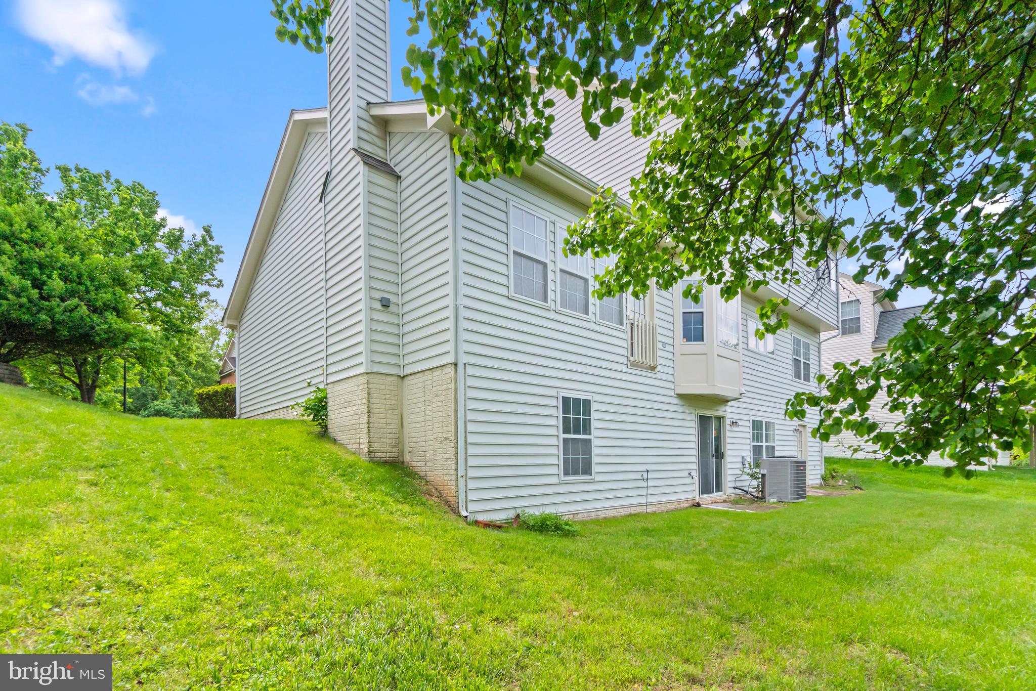 POTOMAC OAKS - Residential