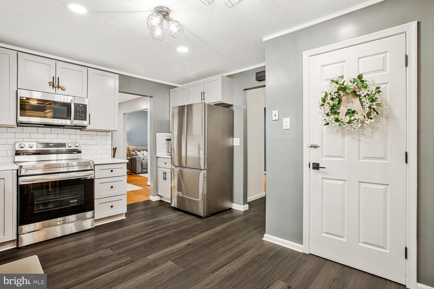 PINELEIGH - Residential