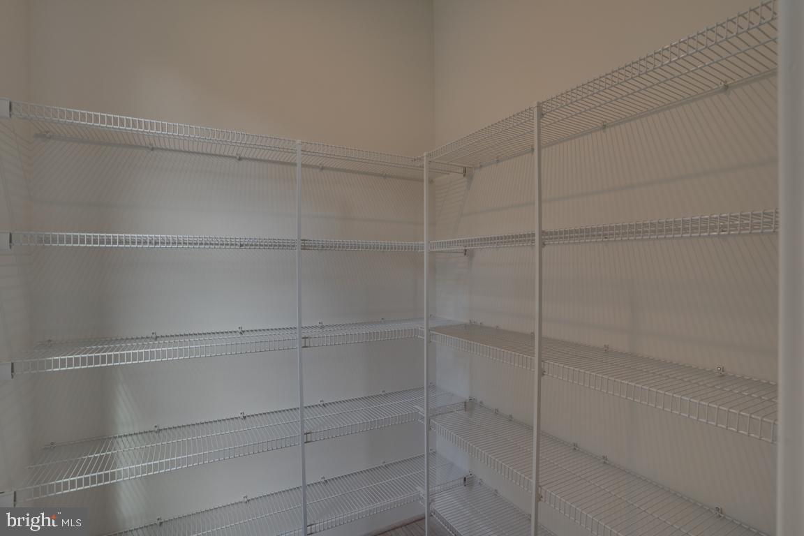 ROCKVILLE - Residential Lease