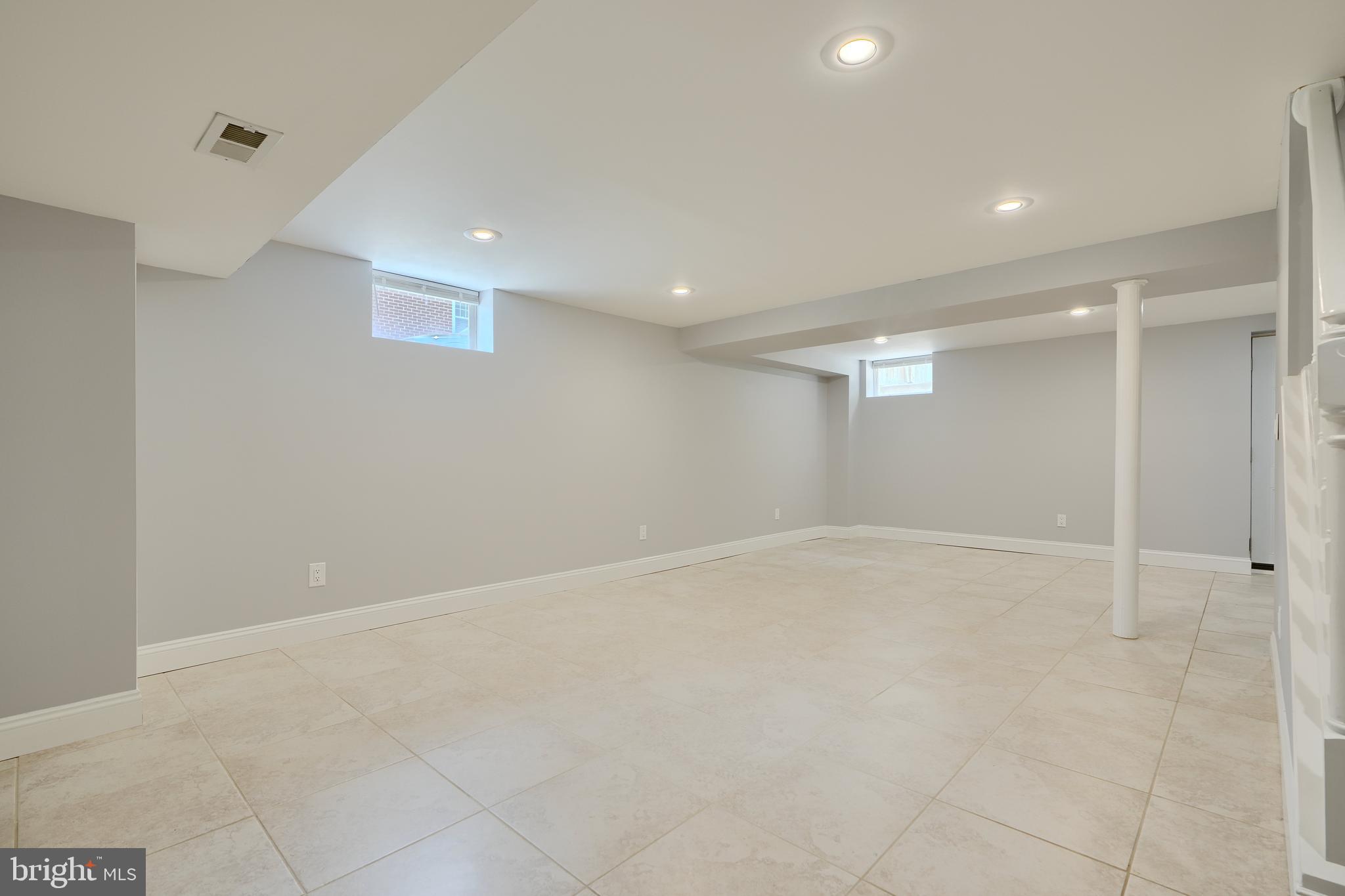 DARLEIGH MANOR - Residential