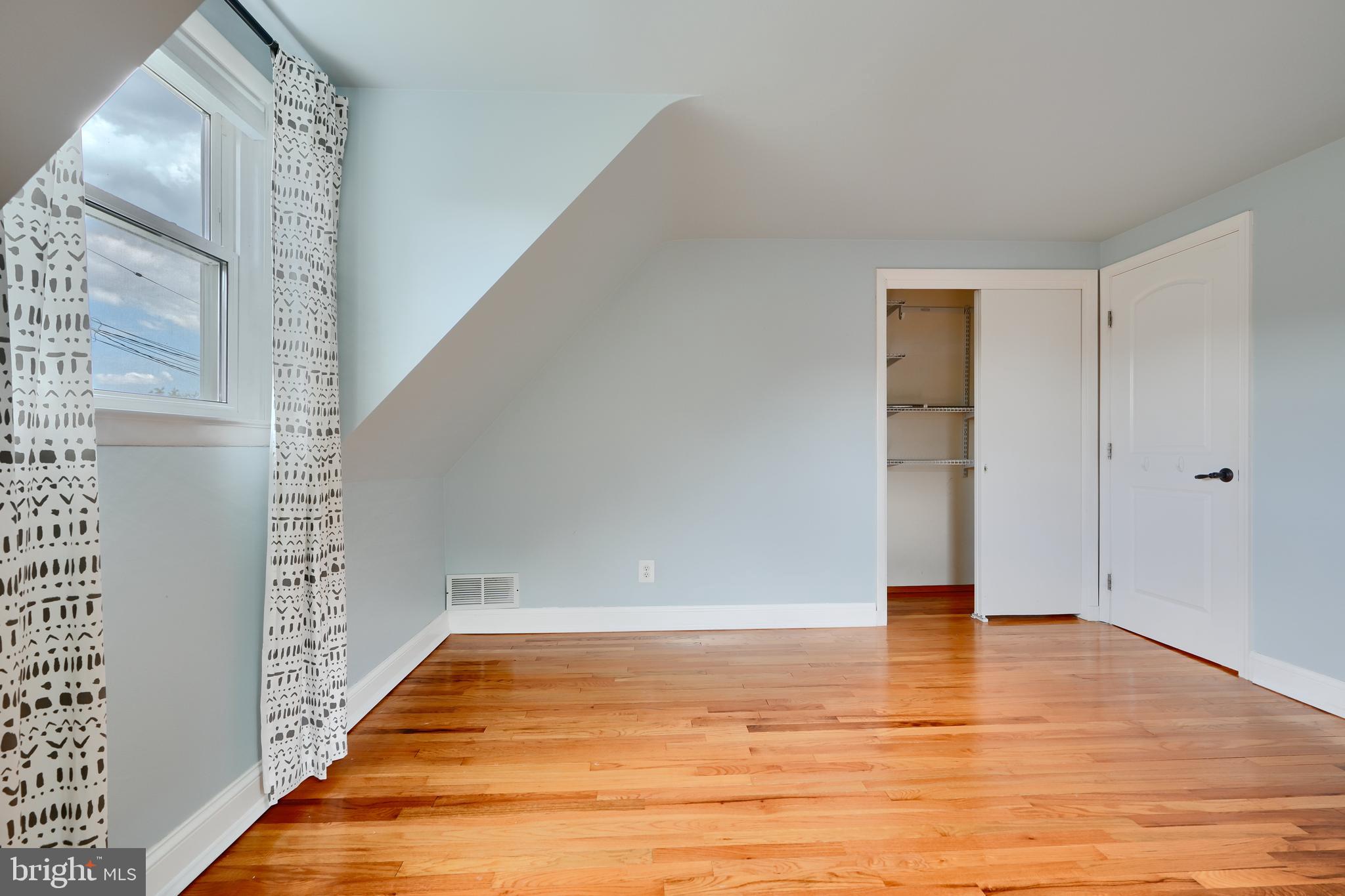 DARLEIGH MANOR - Residential