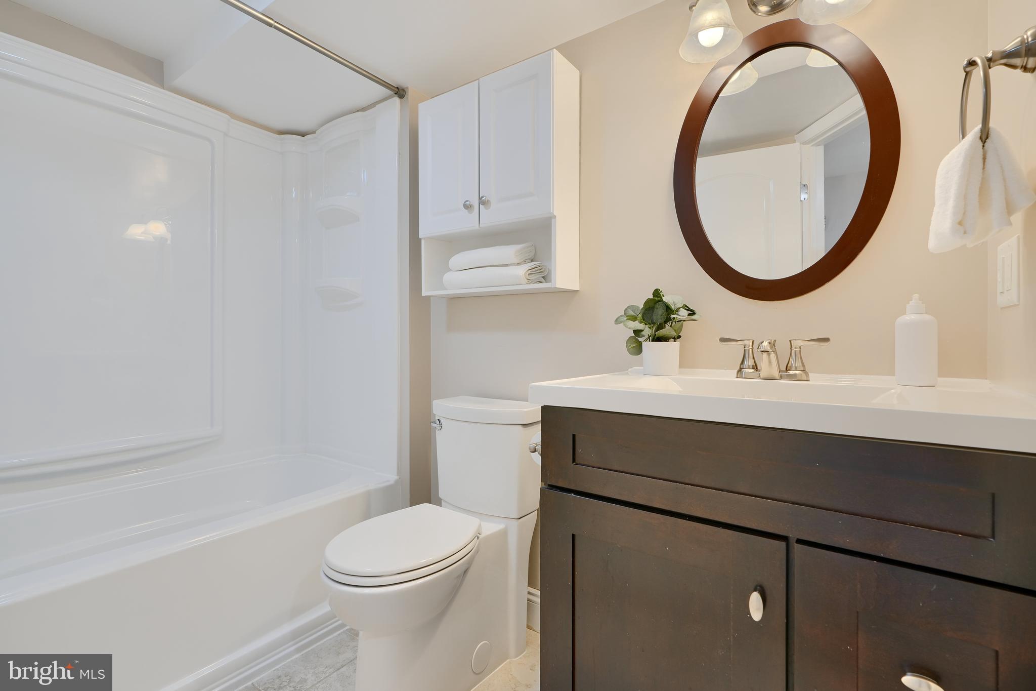 DARLEIGH MANOR - Residential