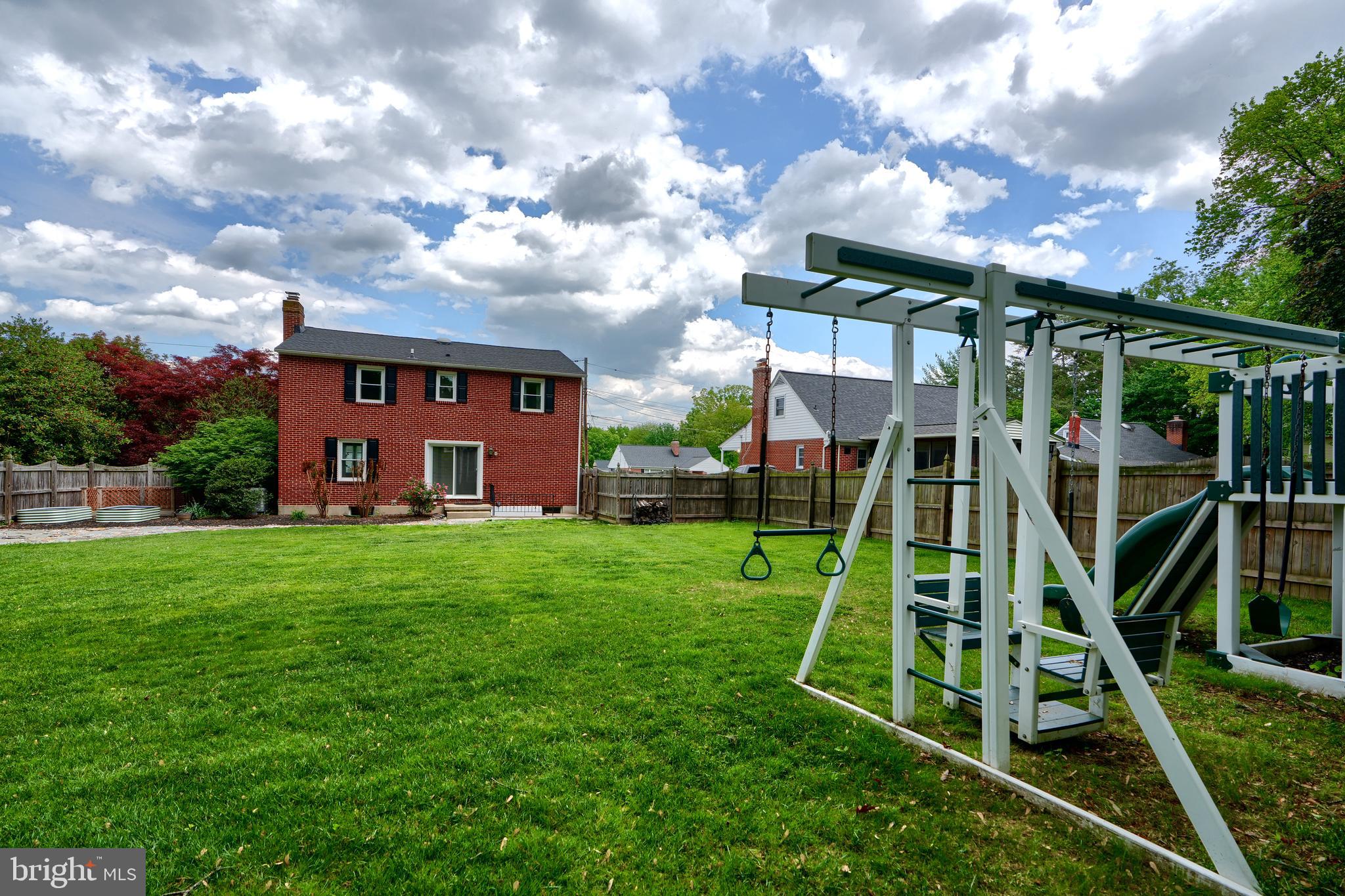 DARLEIGH MANOR - Residential