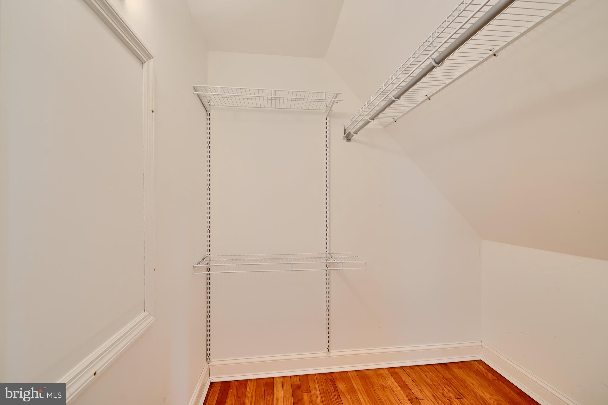 DARLEIGH MANOR - Residential