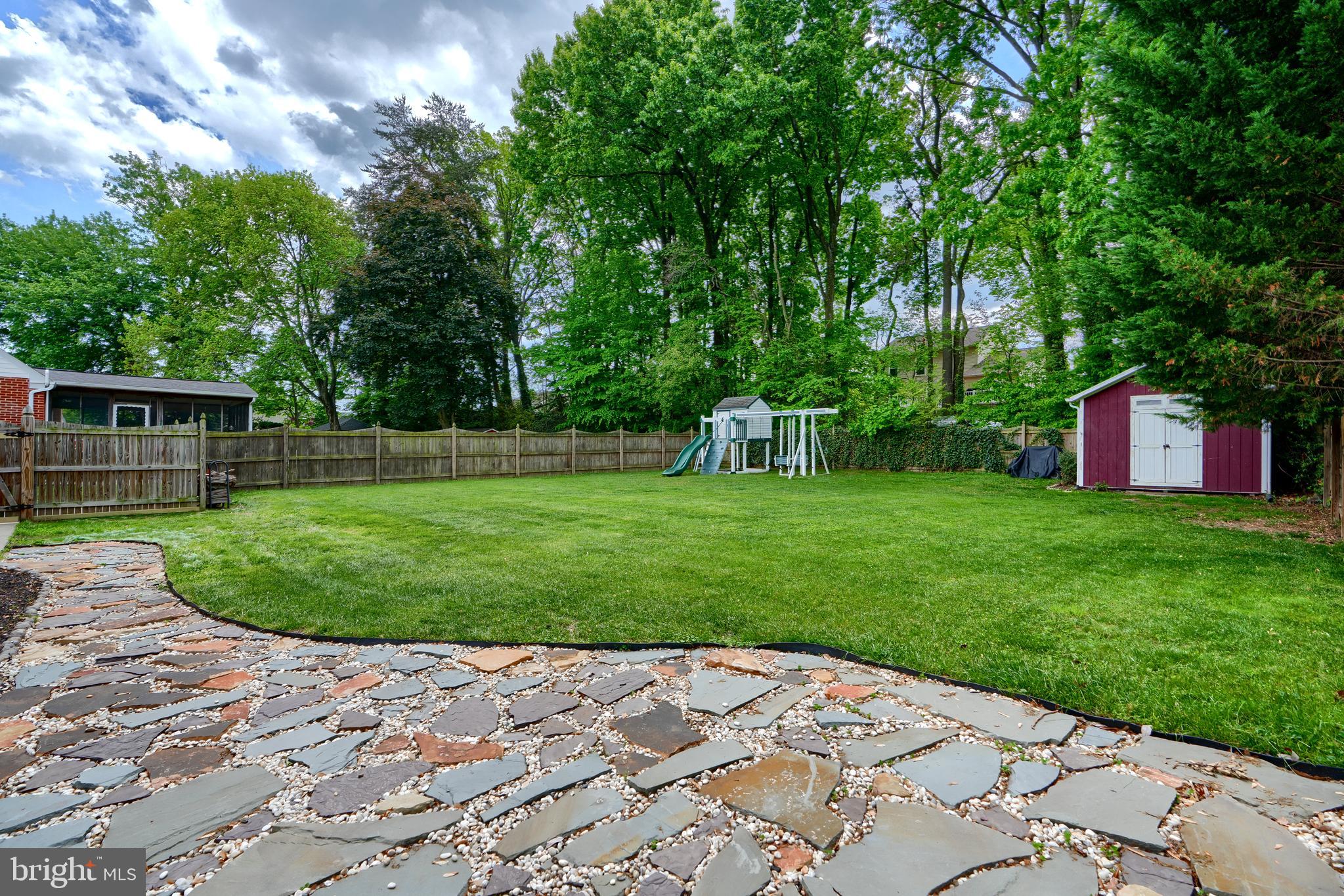 DARLEIGH MANOR - Residential