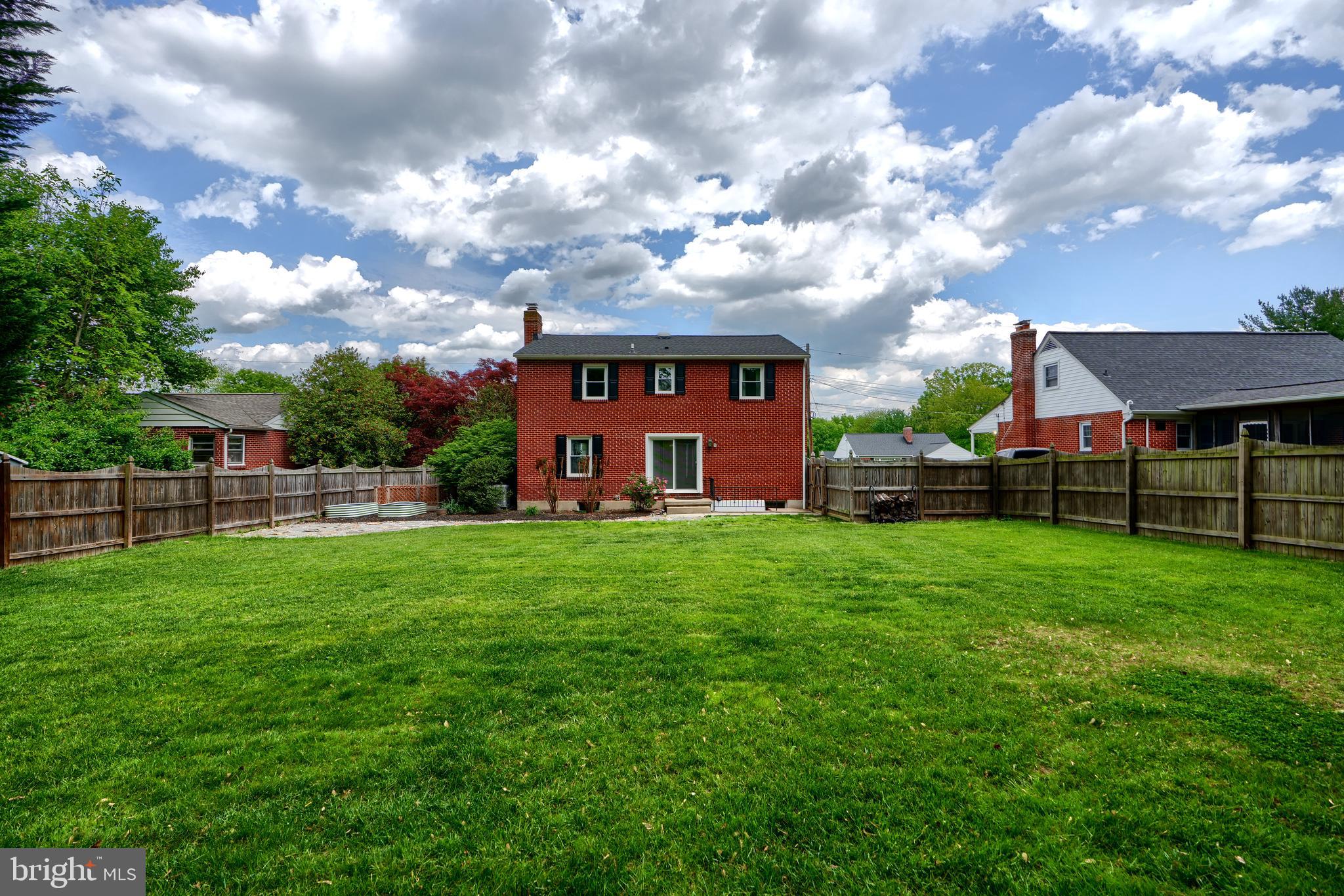 DARLEIGH MANOR - Residential