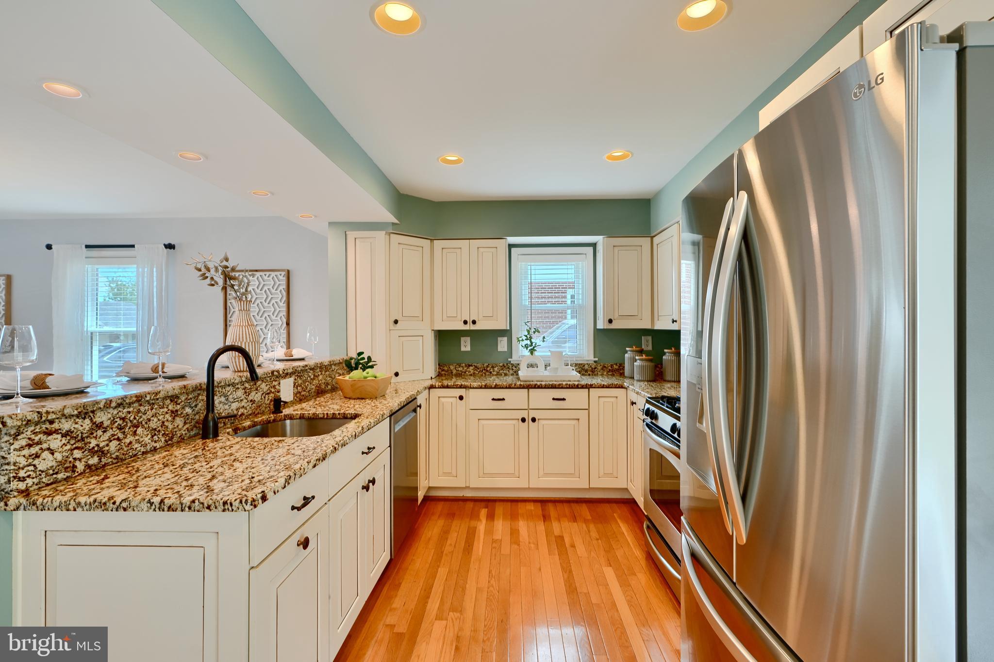 DARLEIGH MANOR - Residential