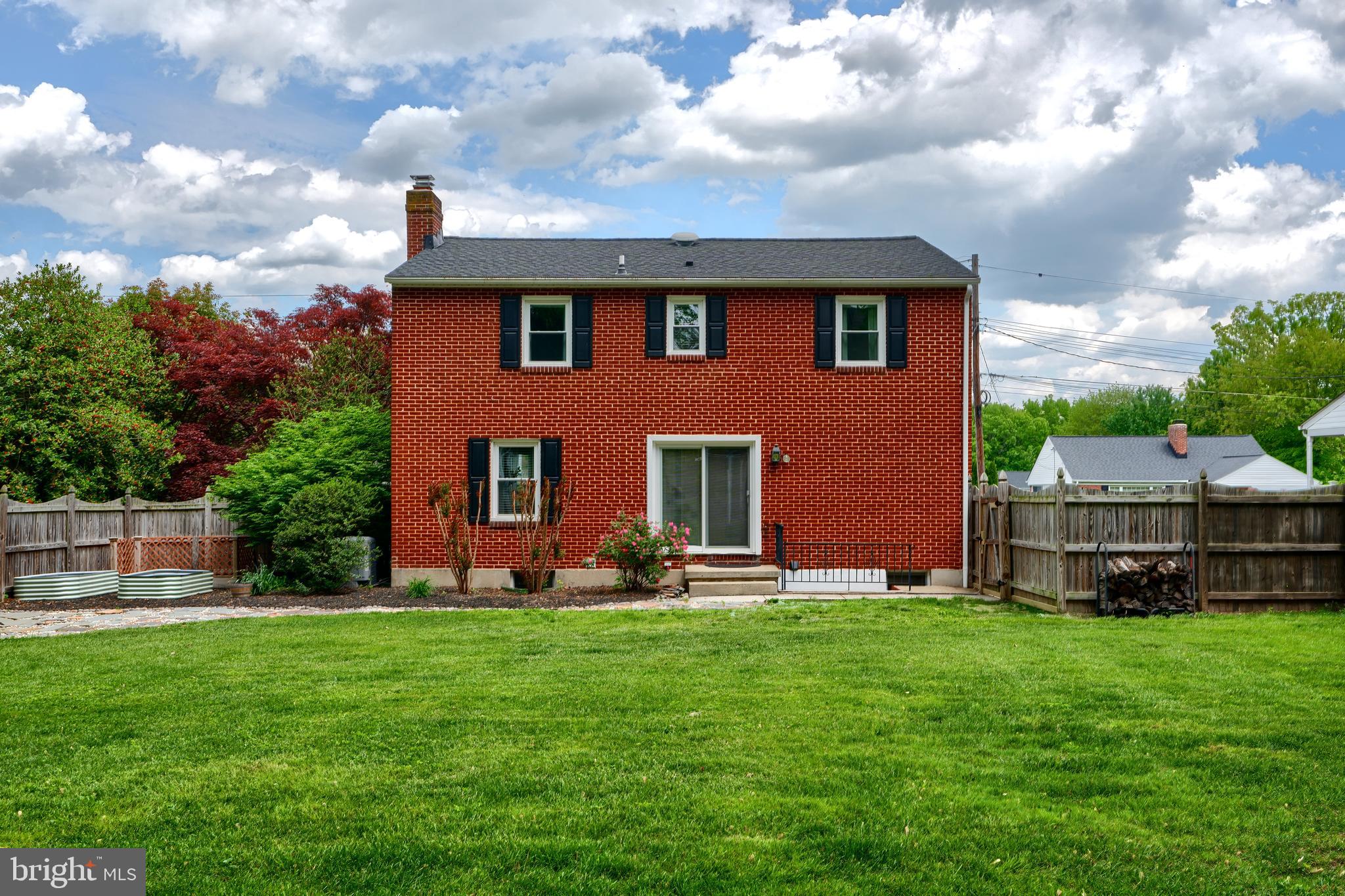 DARLEIGH MANOR - Residential