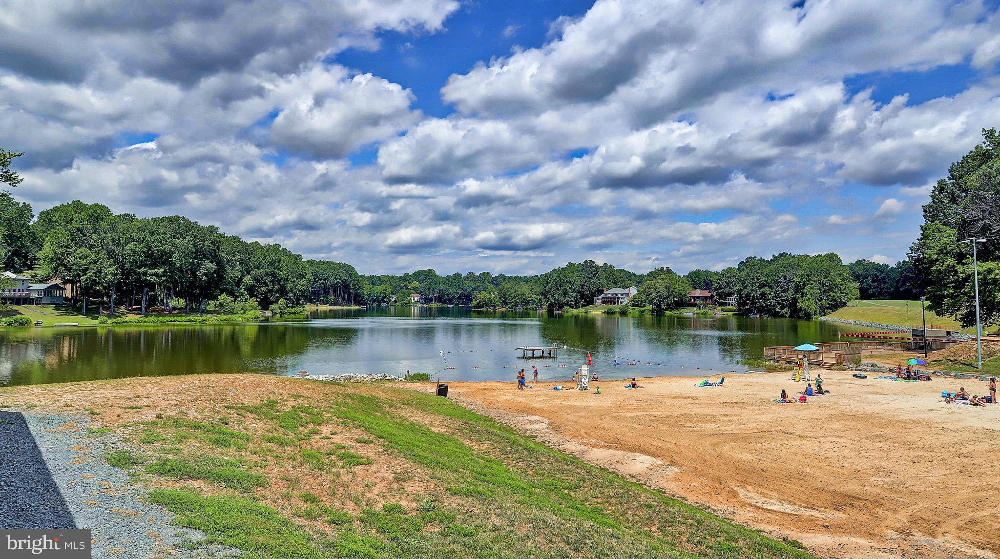 MONTCLAIR/COUNTRY CLUB - Residential