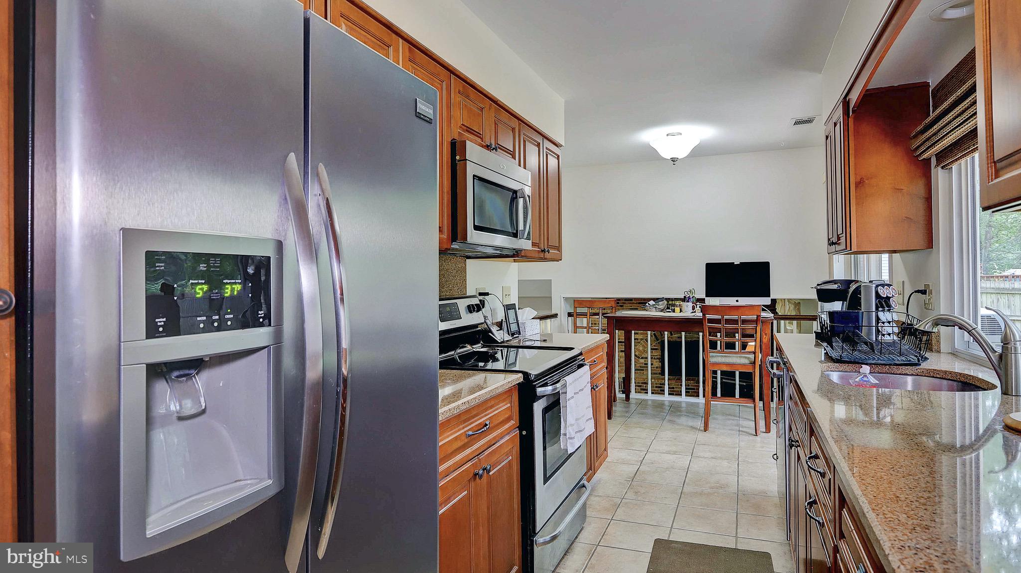 MONTCLAIR/COUNTRY CLUB - Residential