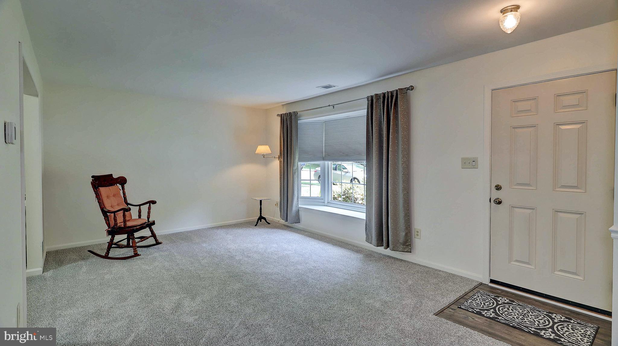 MONTCLAIR/COUNTRY CLUB - Residential