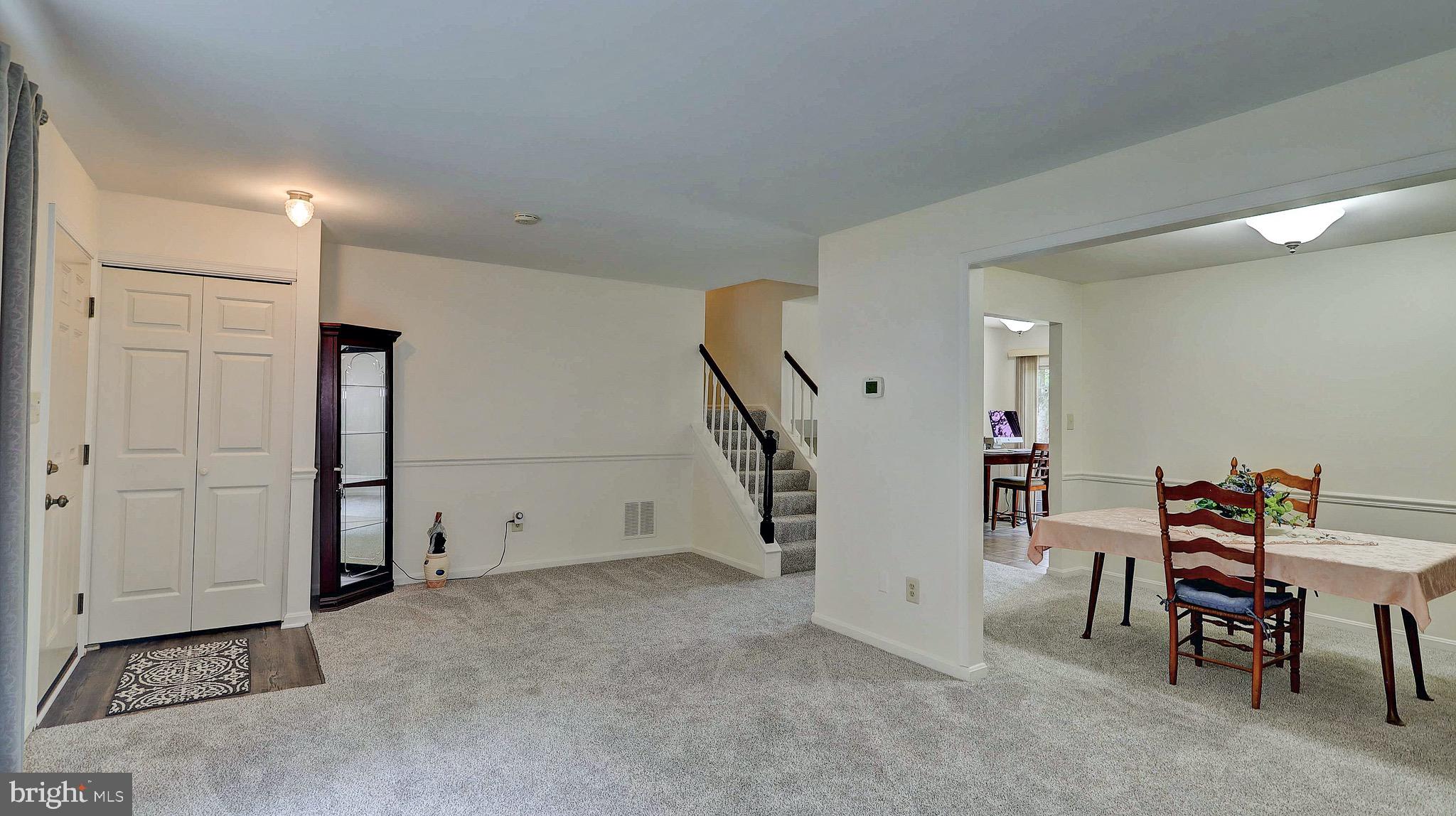 MONTCLAIR/COUNTRY CLUB - Residential