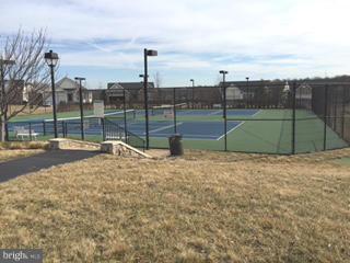 FOUR SEASONS - Residential Lease