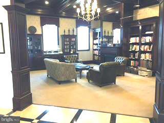 FOUR SEASONS - Residential Lease