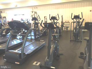 FOUR SEASONS - Residential Lease