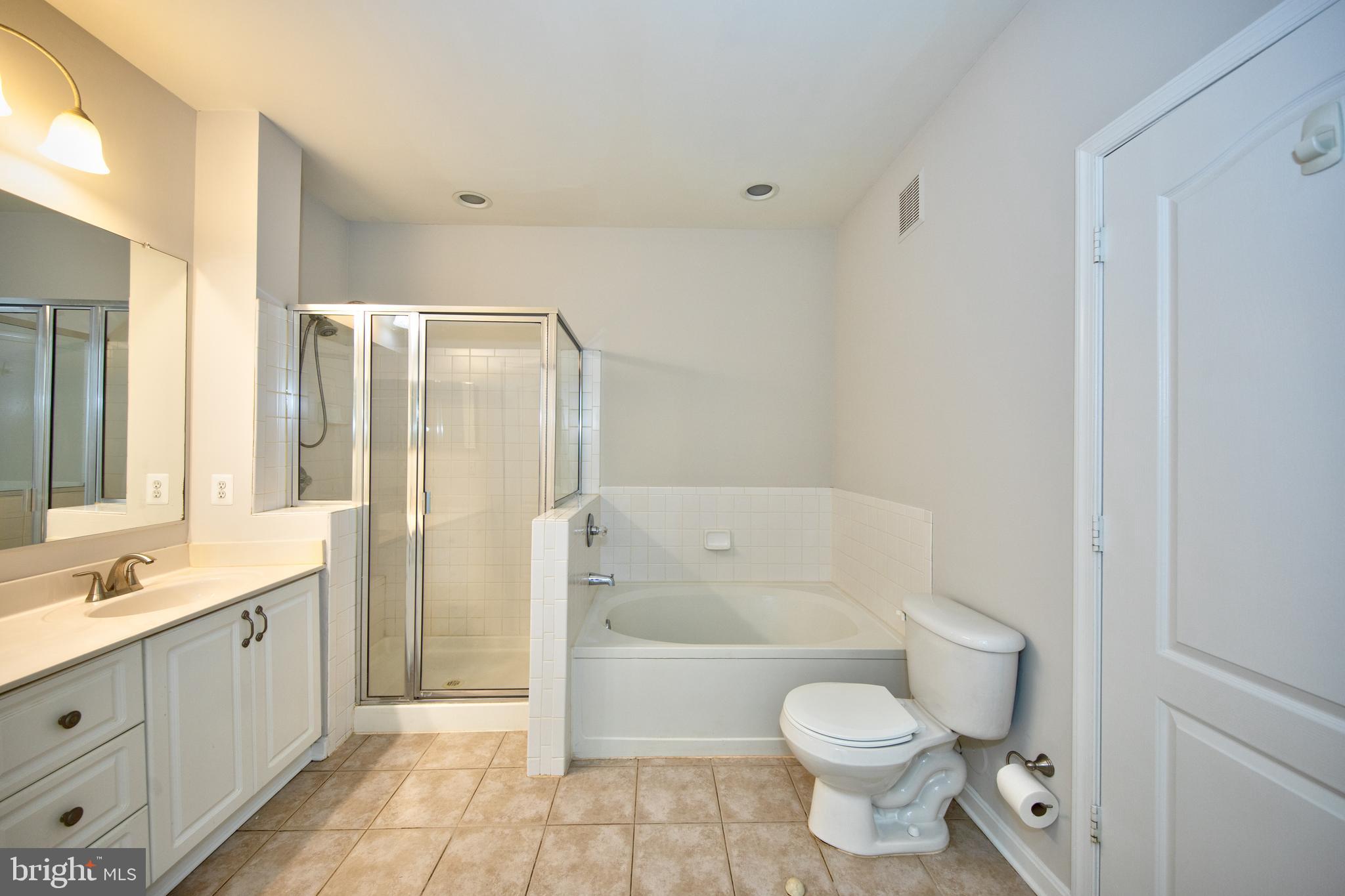 HIGH VIEW AT HUNT VALLEY - Residential