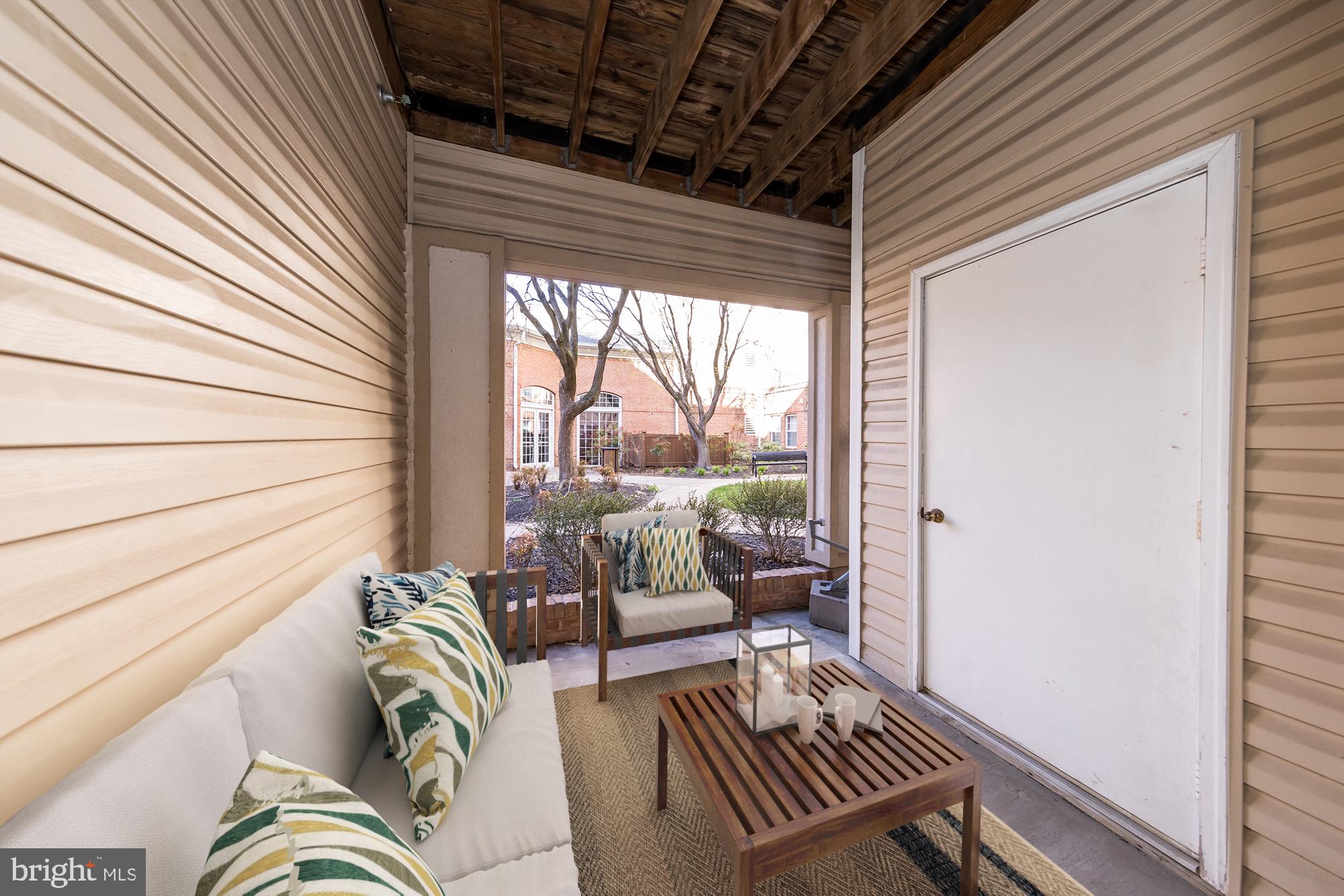 HIGH VIEW AT HUNT VALLEY - Residential