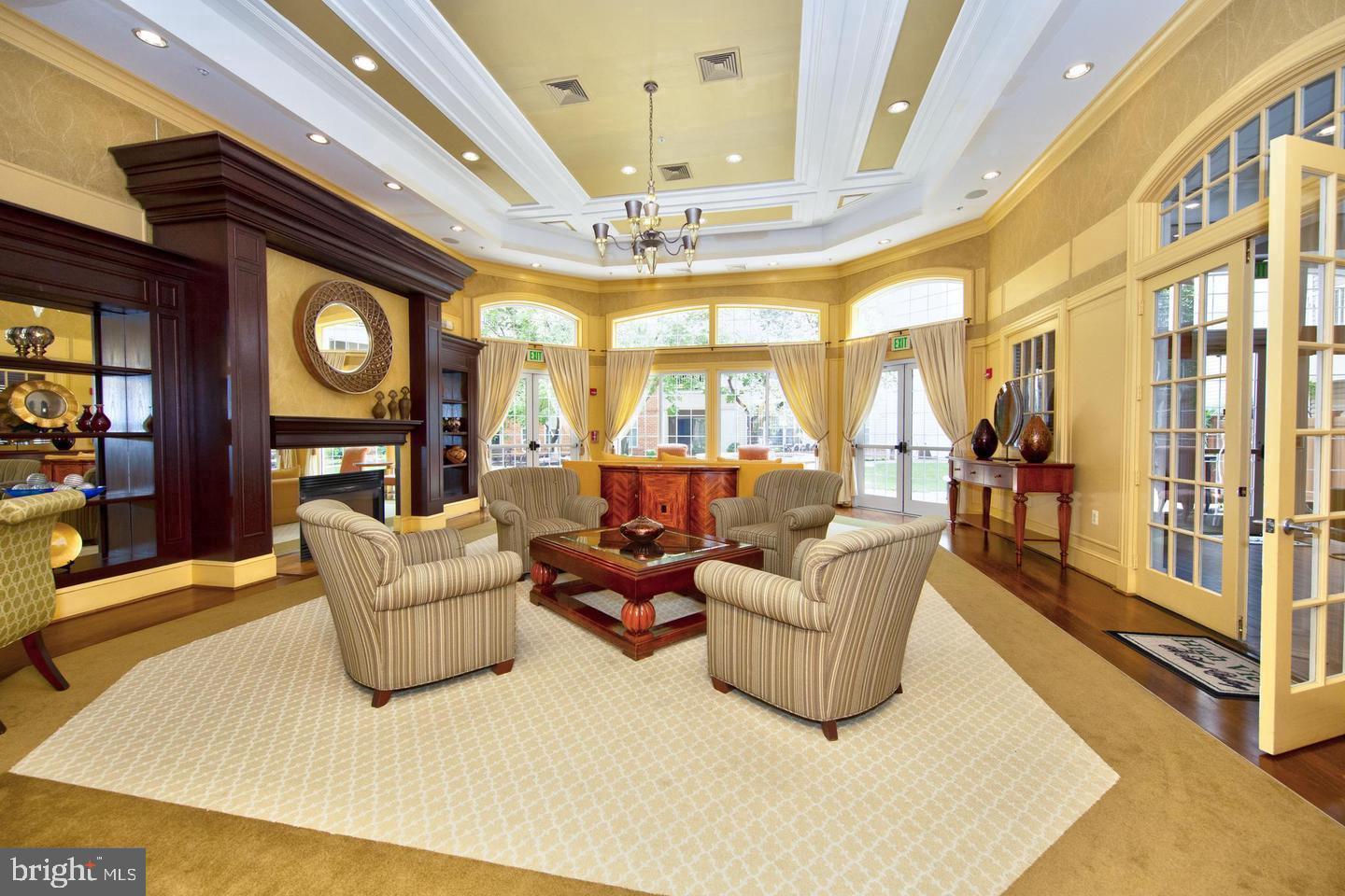 HIGH VIEW AT HUNT VALLEY - Residential