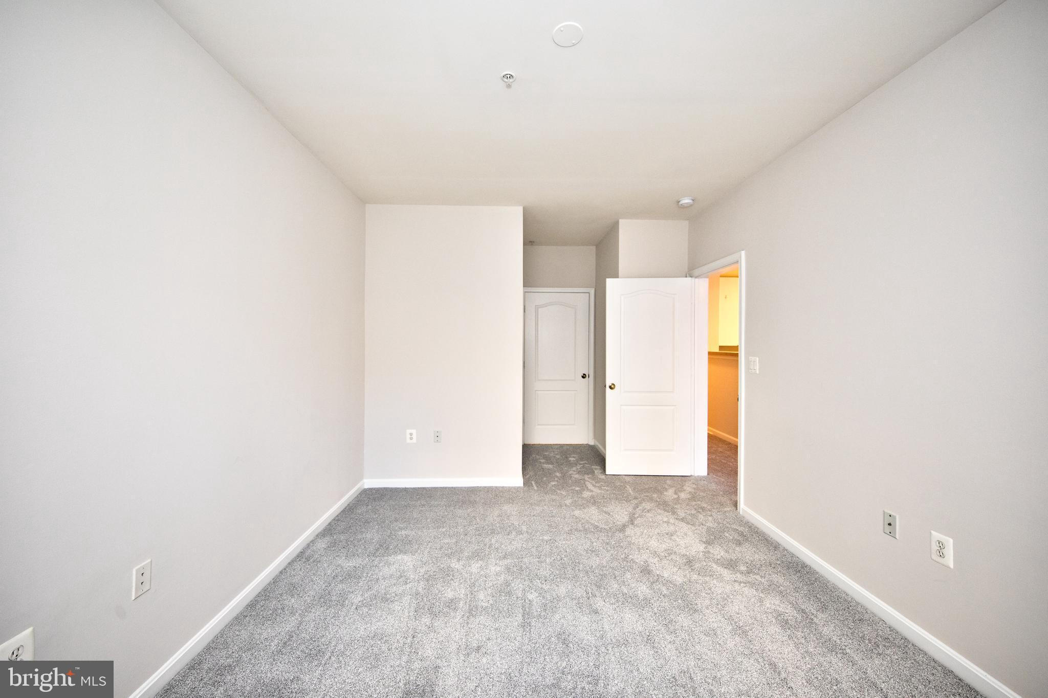 HIGH VIEW AT HUNT VALLEY - Residential