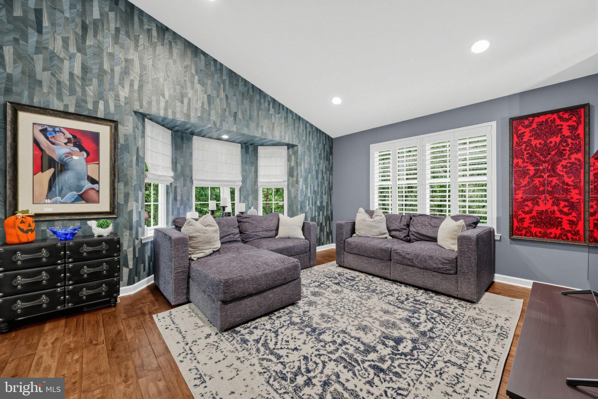 5 PAOLI AVENUE