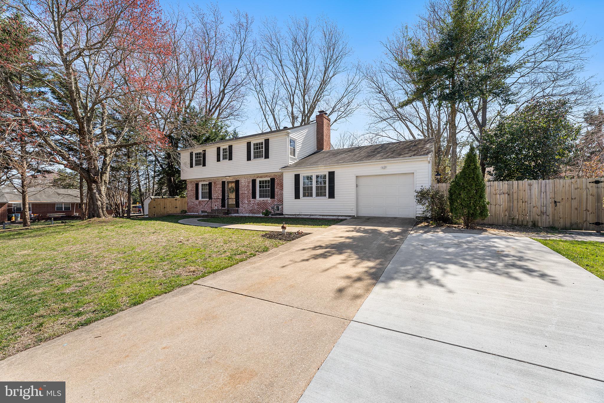 FAIRFIELD FARMS - Residential