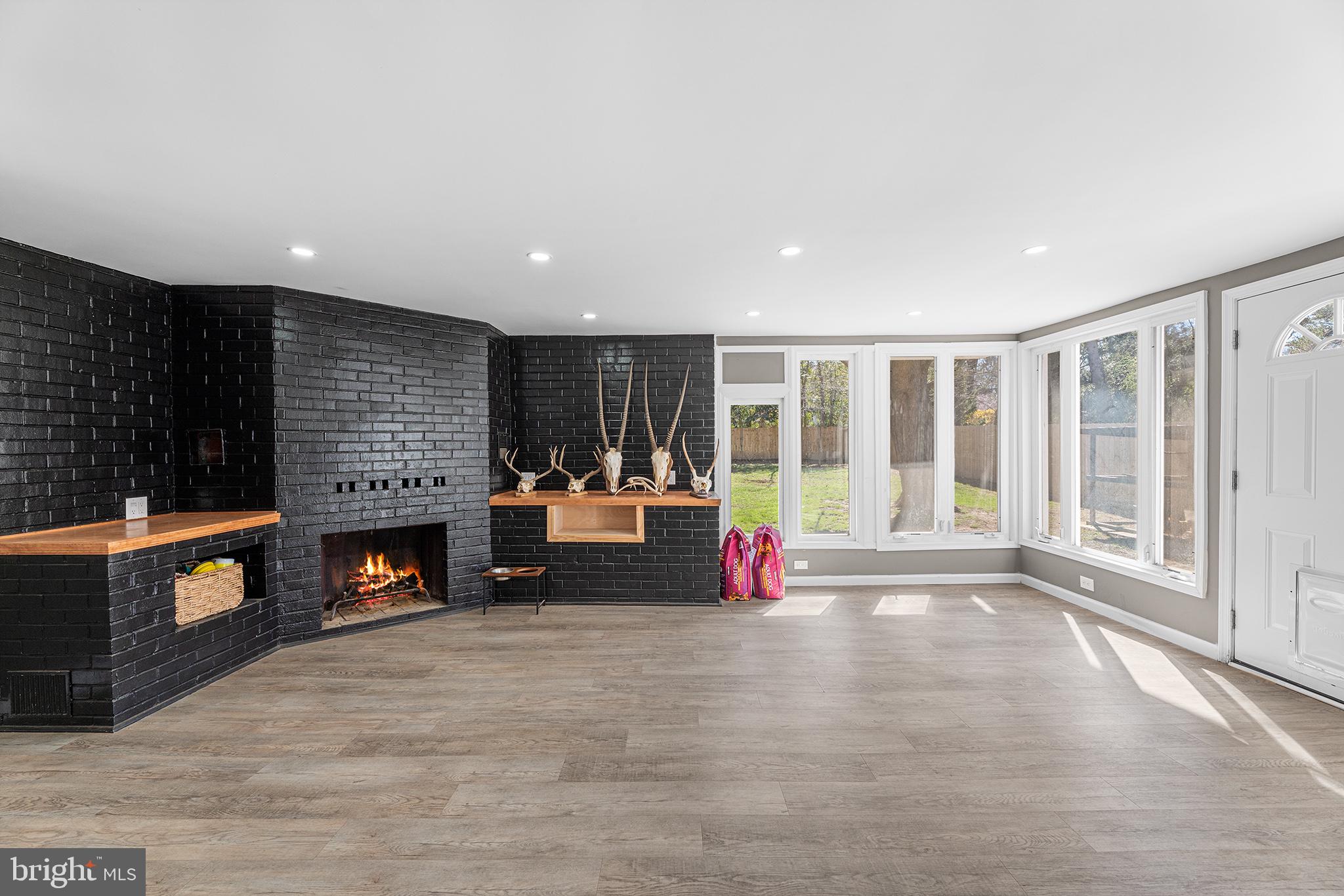 FAIRFIELD FARMS - Residential