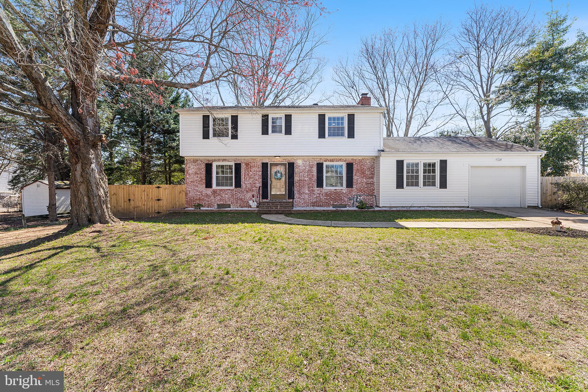 FAIRFIELD FARMS - Residential