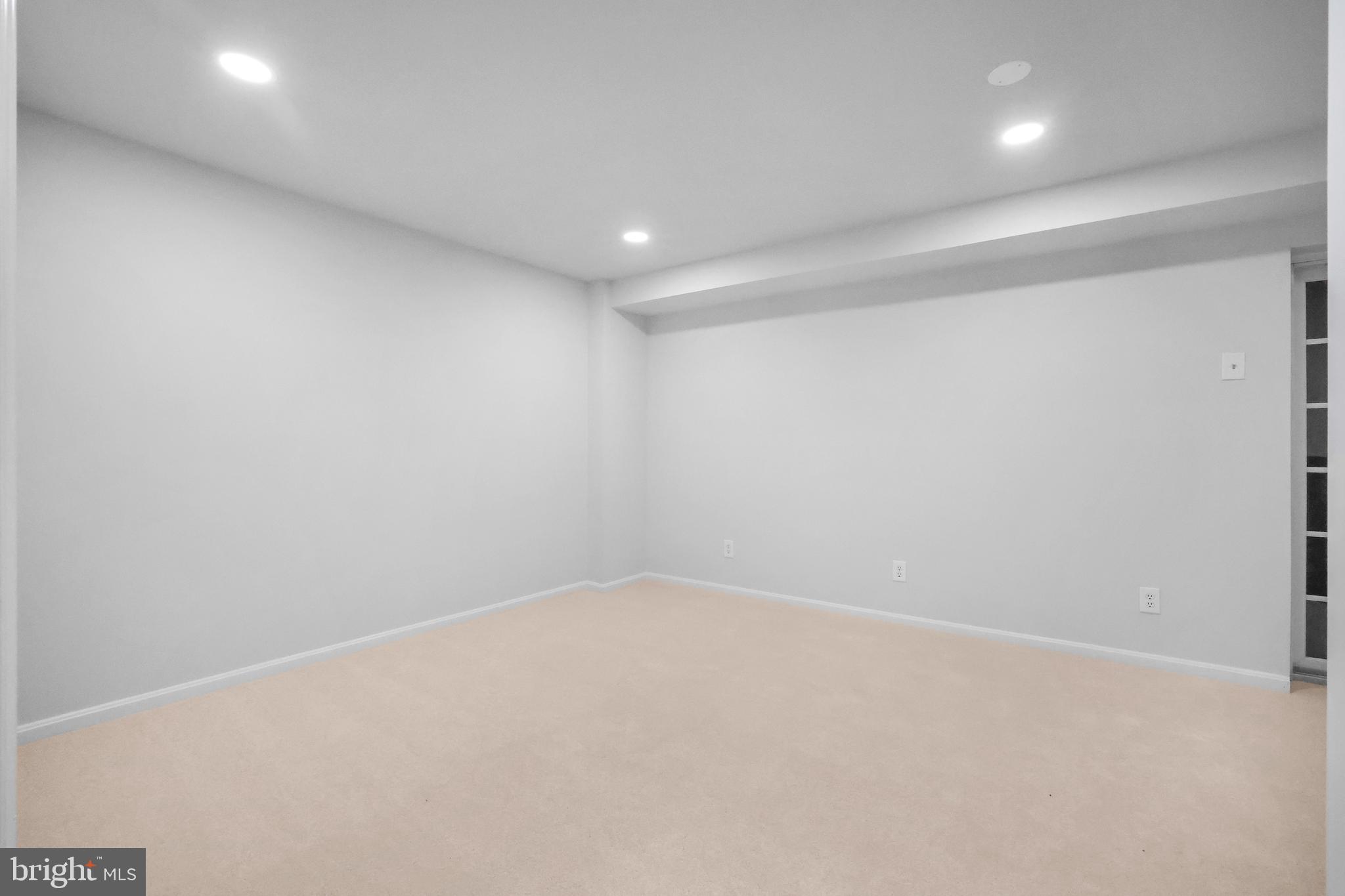 MITCHELLVILLE TOWNHOUSES - Residential