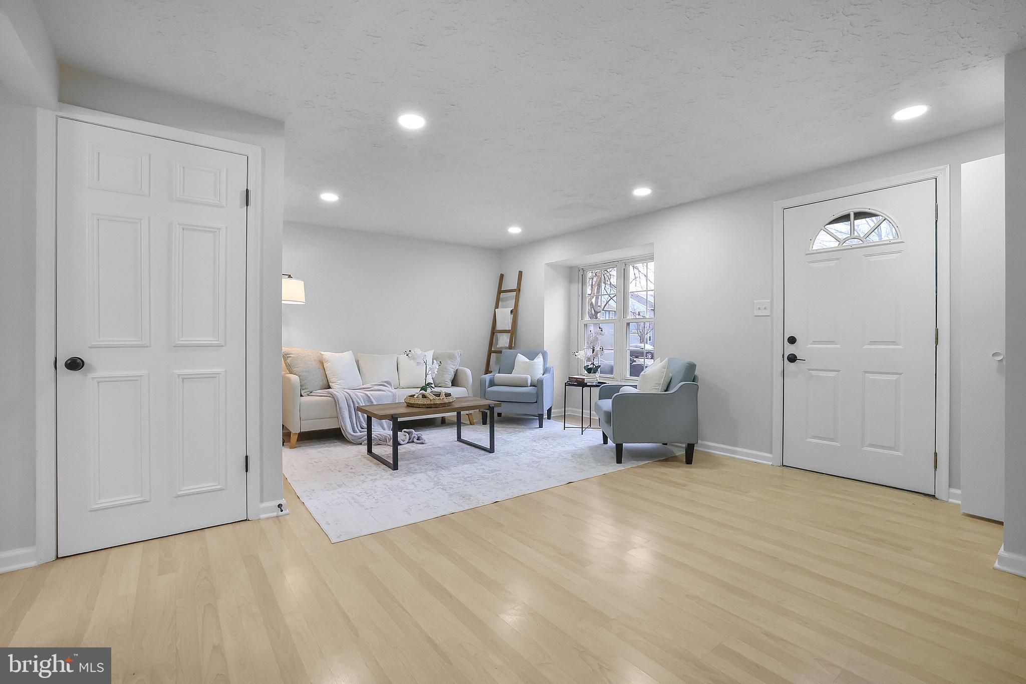 MITCHELLVILLE TOWNHOUSES - Residential