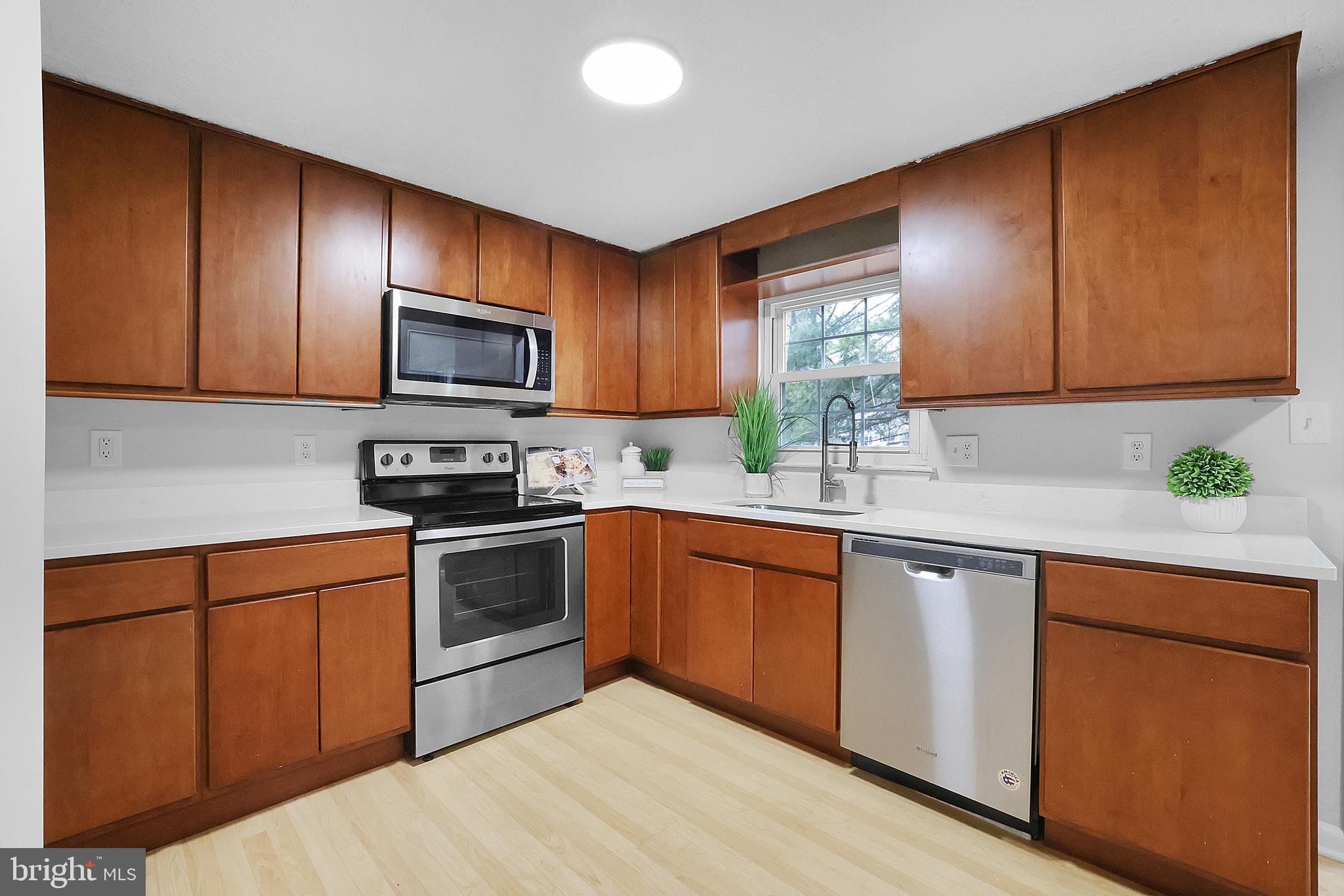 MITCHELLVILLE TOWNHOUSES - Residential