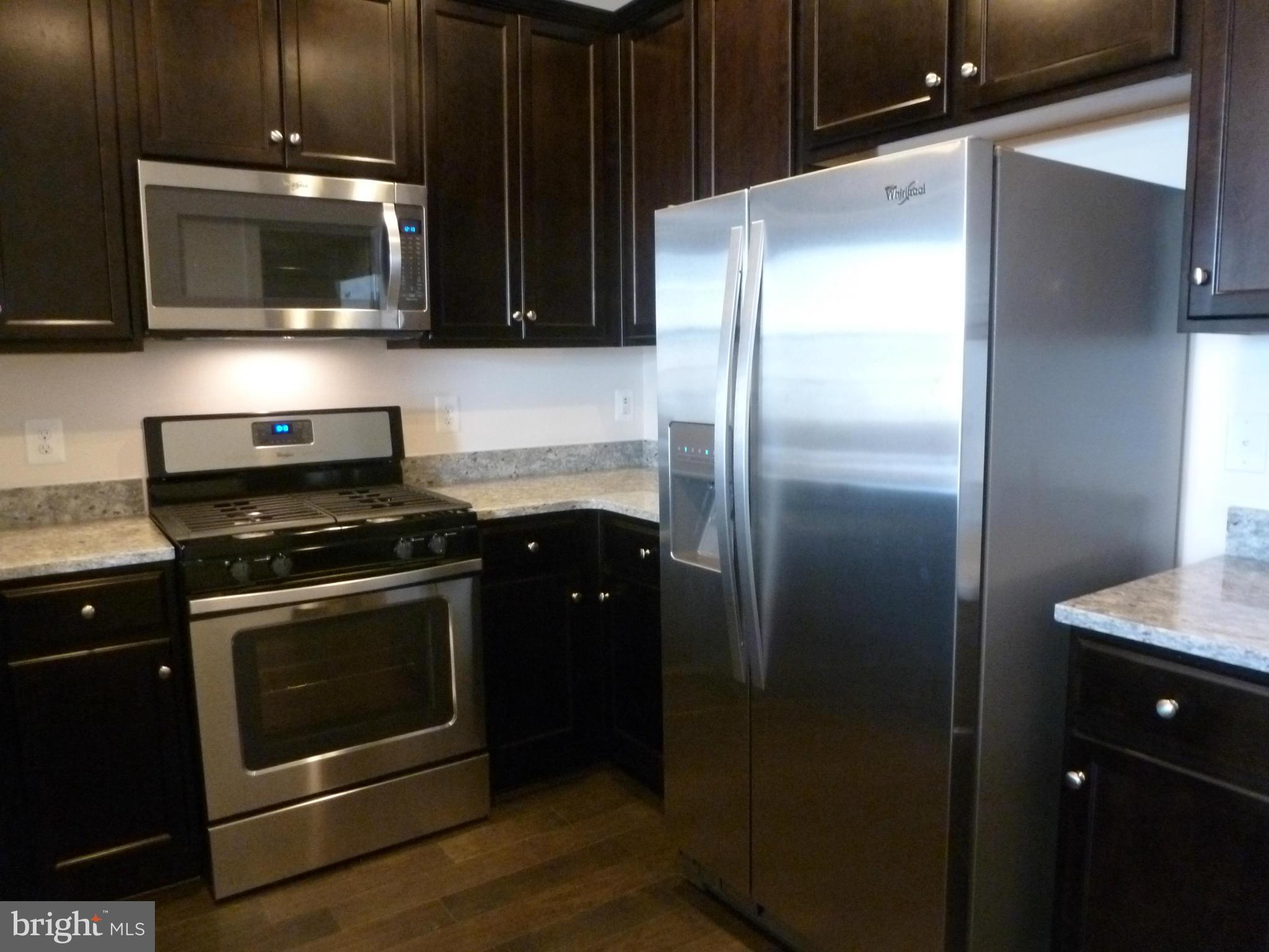 EAST GATE - Residential Lease