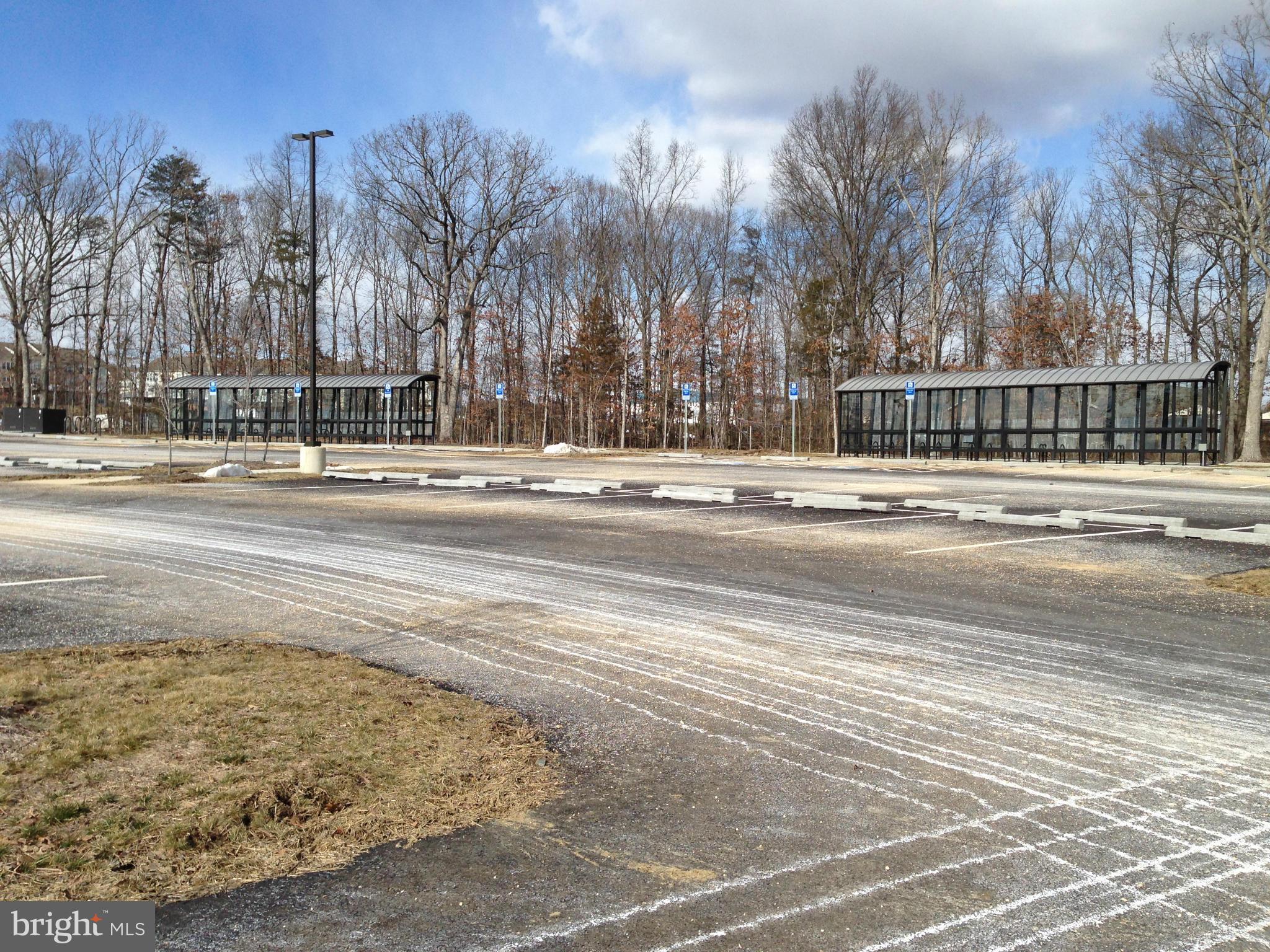 EAST GATE - Residential Lease