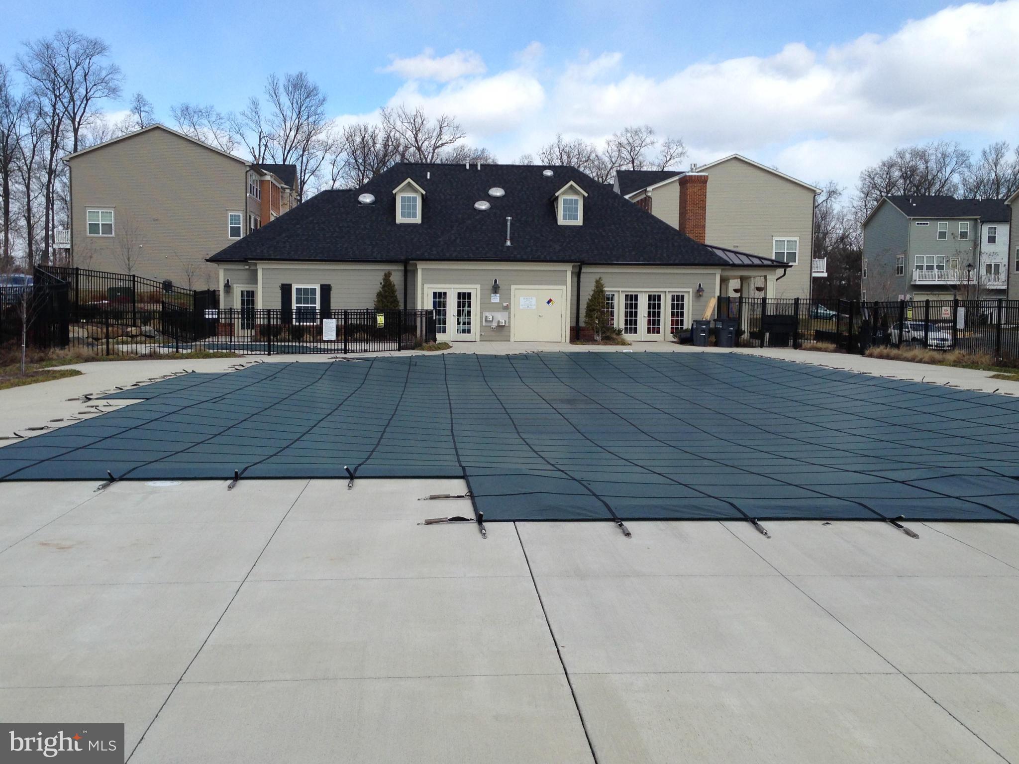 EAST GATE - Residential Lease