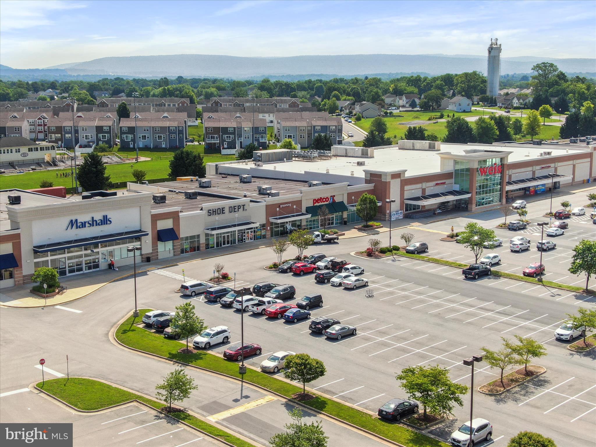 BRIAR RUN - Residential