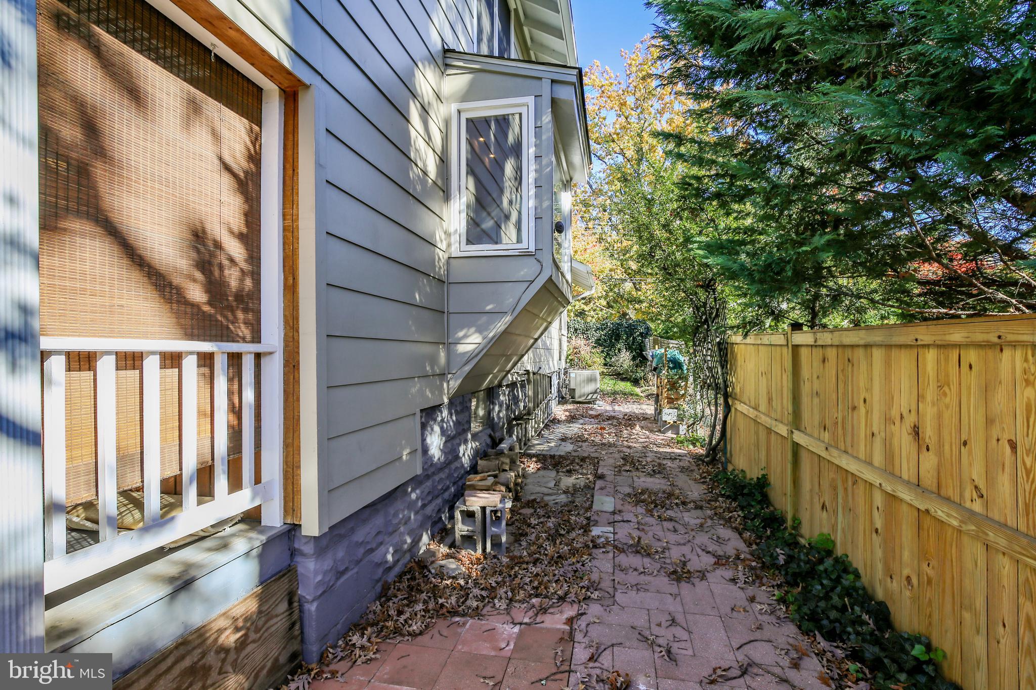 BON AIR - Residential