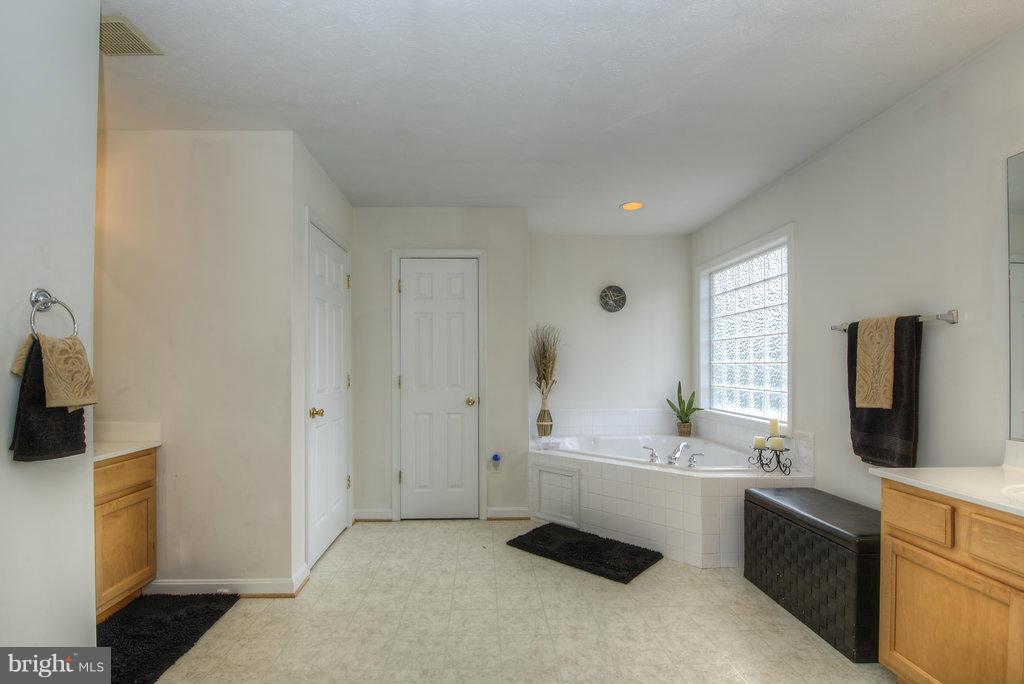 DEER RUN - Residential