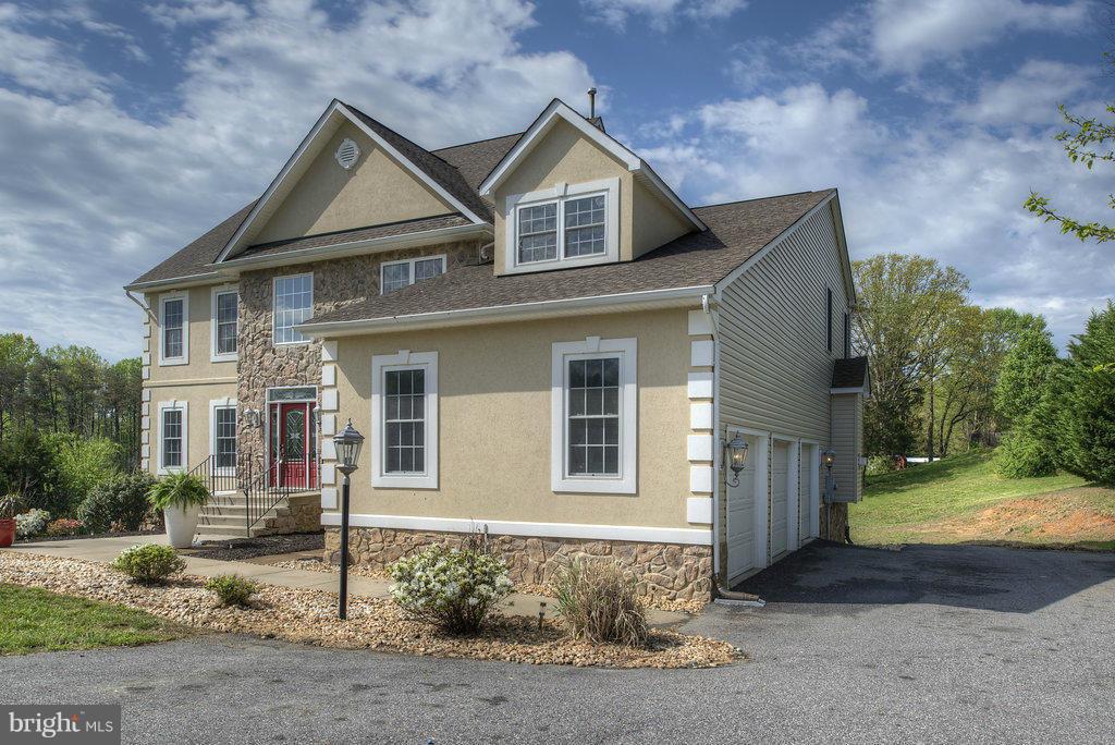 DEER RUN - Residential